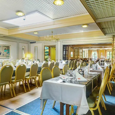 Hotel Menstrup Kro 3*