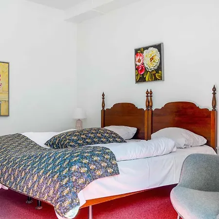 Inn Hotel Menstrup Kro 3*