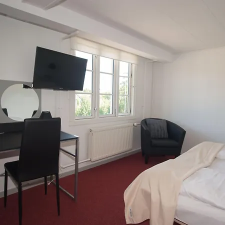 Hotel Menstrup Kro 3*