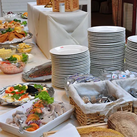 Hotel Menstrup Kro Мини-отель 3*