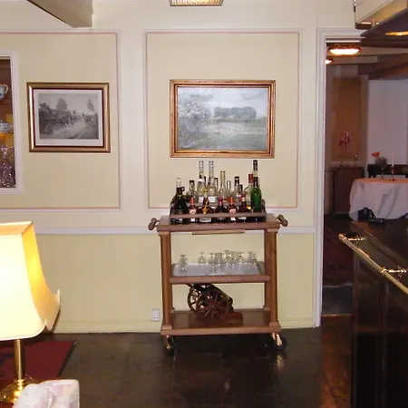 Hotel Menstrup Kro Мини-отель Менструп