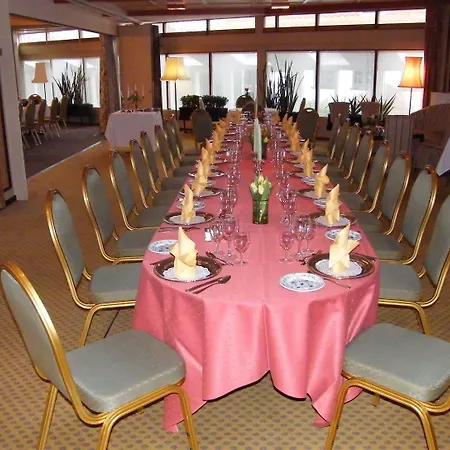 Hotel Menstrup Kro 3*