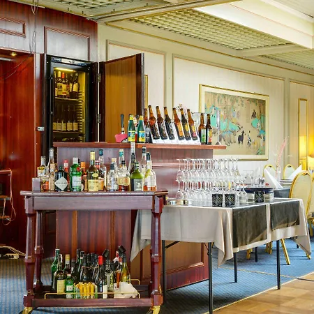 Hotel Menstrup Kro Kro 3*