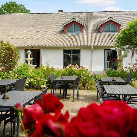 Hotel Menstrup Kro 3*