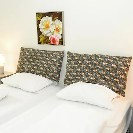 Hotel Menstrup Kro Estalagem 3*